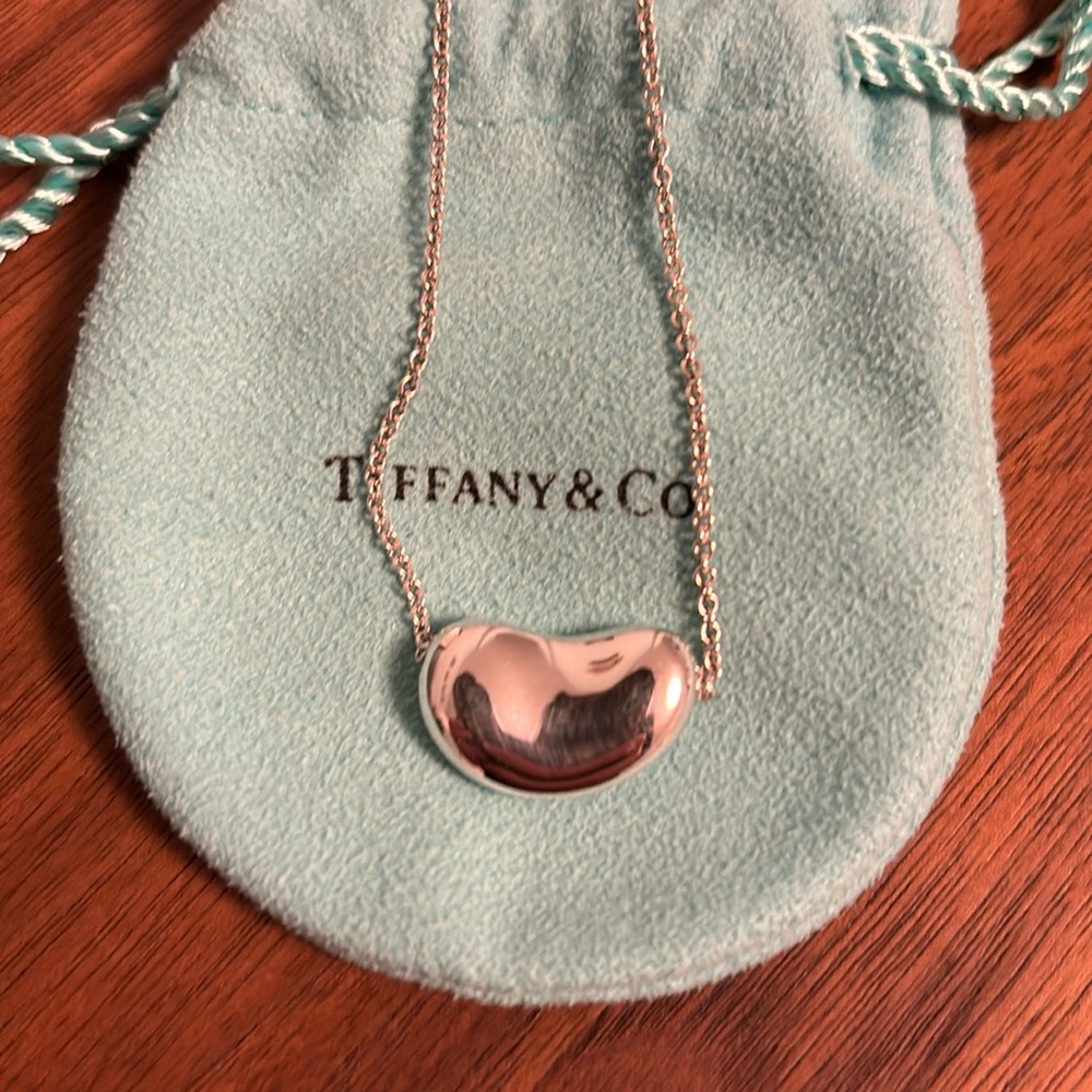 Tiffany & Co Elsa Peretti Bean Necklace